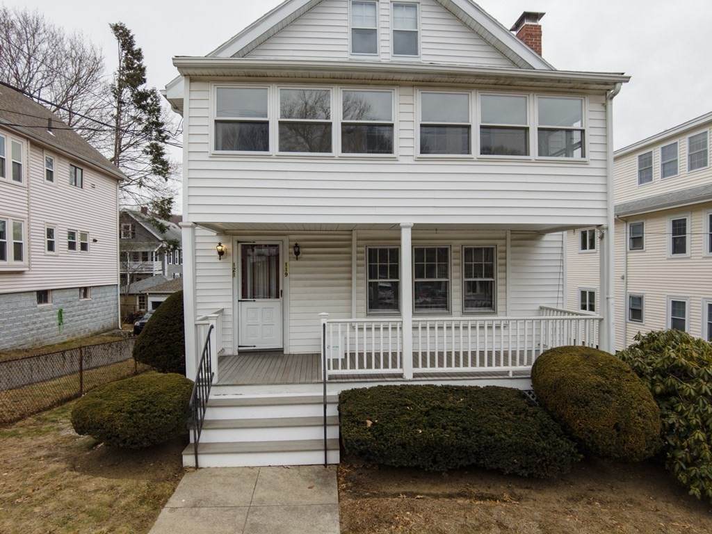 119-121 Highland Ave - Photo 1