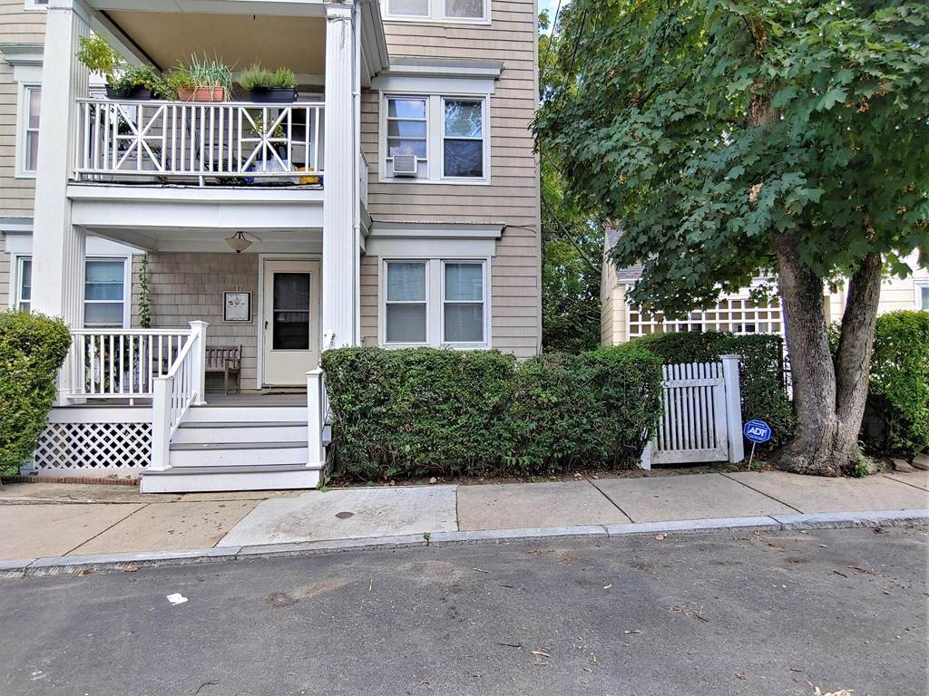 17 Manley Street - Photo 1