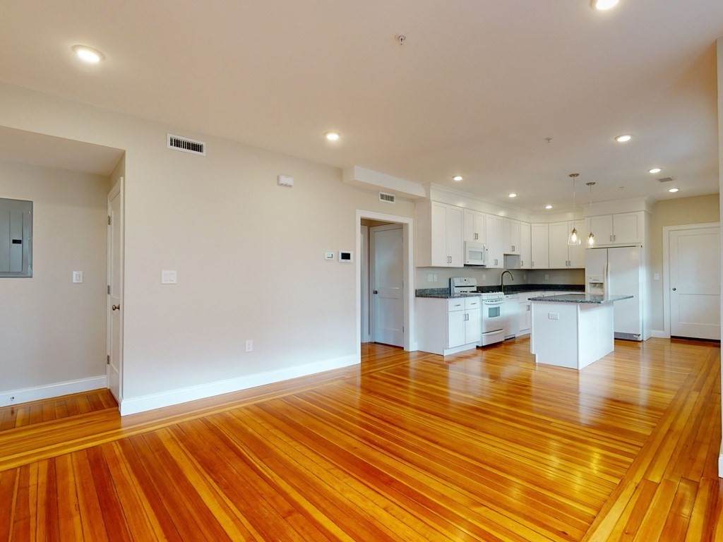 27 Leicester - Photo 1