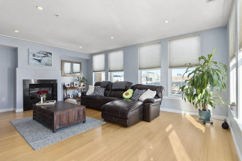 335-337 West 2nd Street - Photo 1