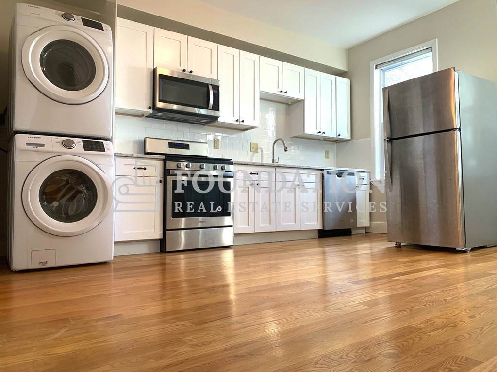 79 Webster St. - Photo 1