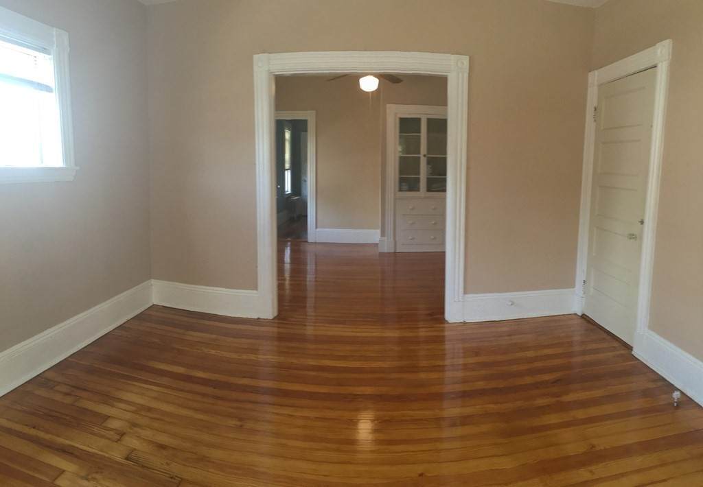 89 Jefferson Ave - Photo 1