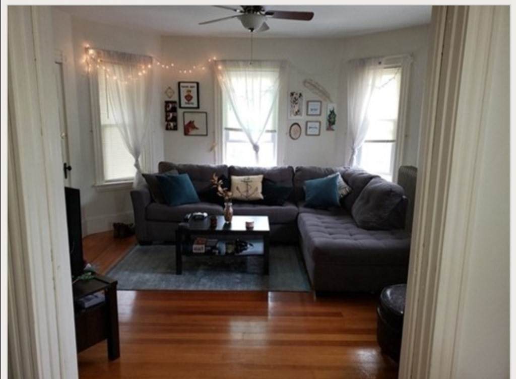 44 Elizabeth St - Photo 1