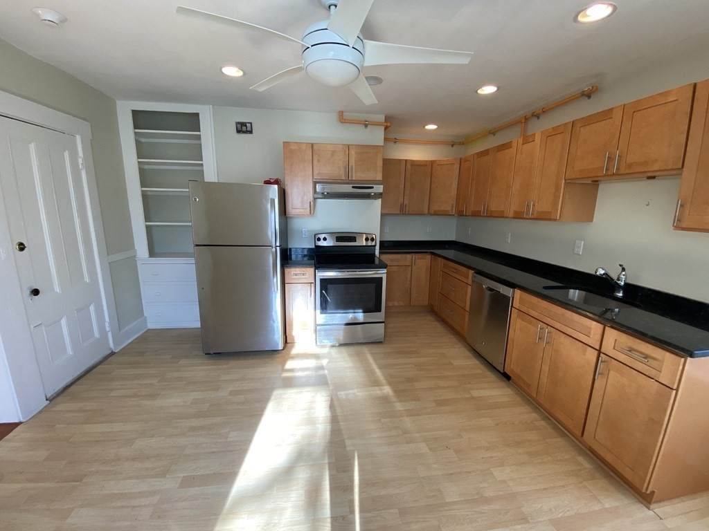 70 Hall Street - Photo 1
