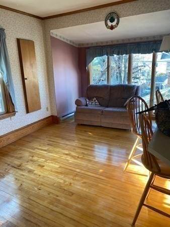 9 Lamoille Ave - Photo 1