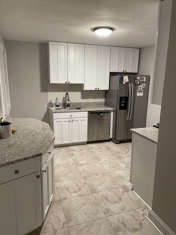 20-22 Banks Street - Photo 1