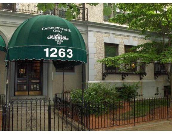 1263 Commonwealth Ave - Photo 1