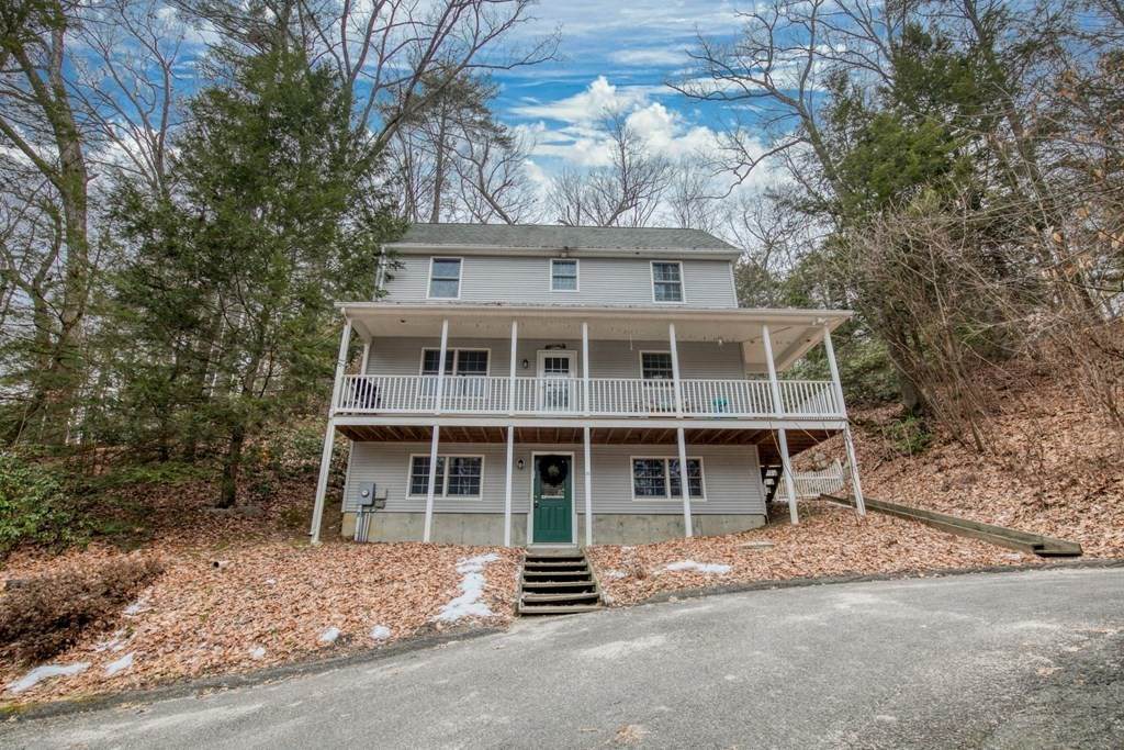 34 Torrey St - Photo 1