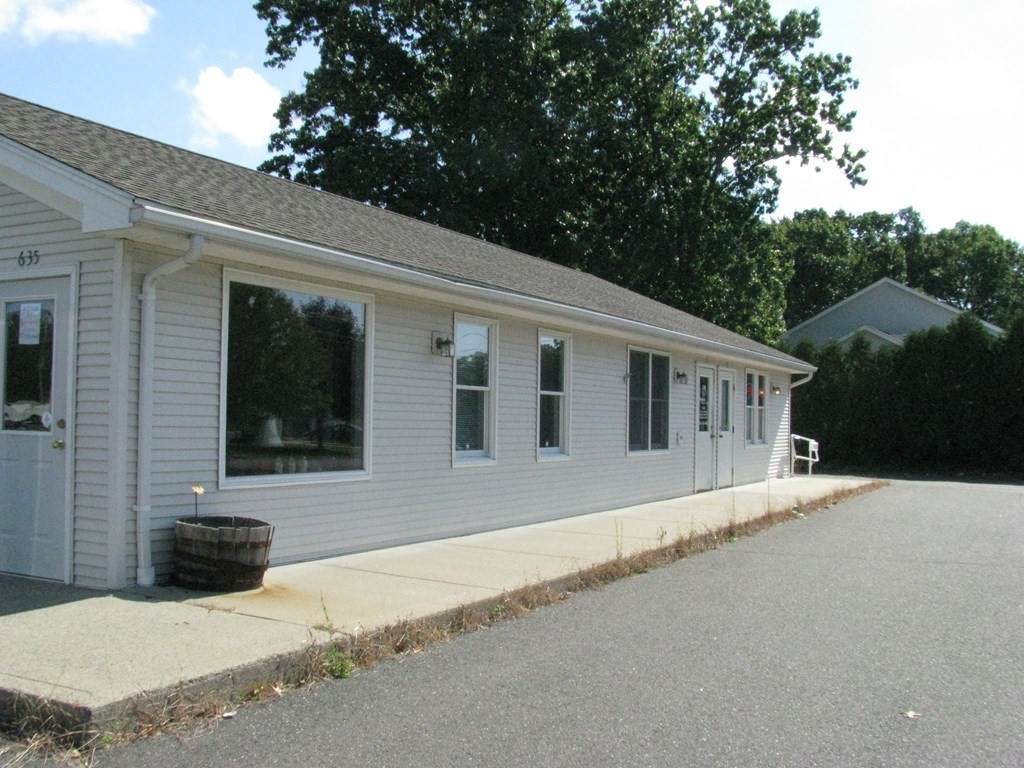 635 Prospect St - Photo 1