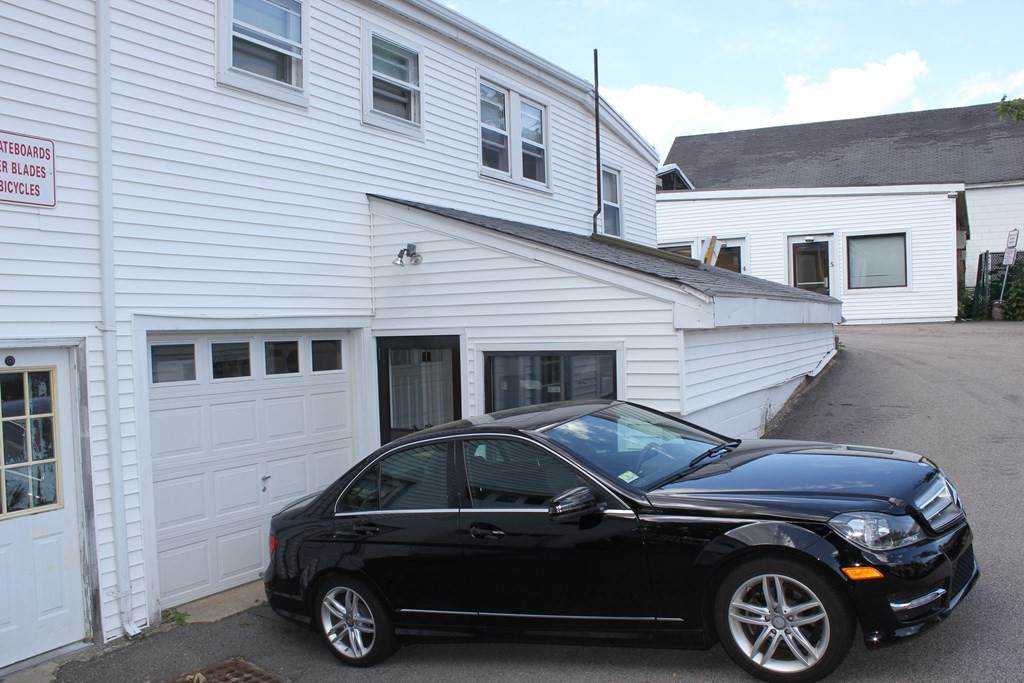 18 Cottage St - Photo 1