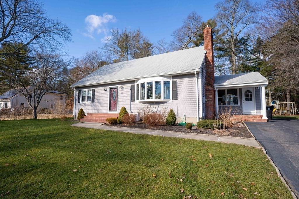 41 Normand Street - Photo 1