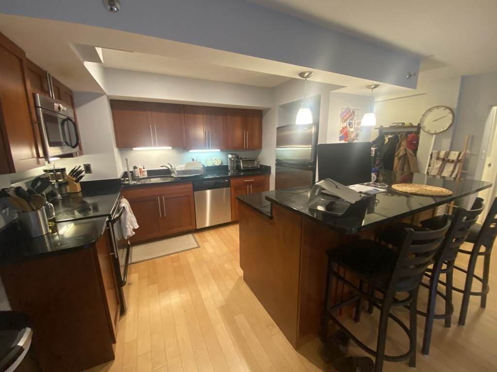1600 Beacon Street - Photo 1