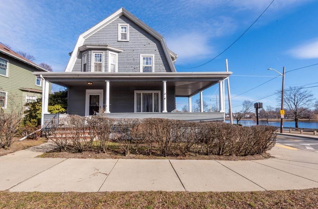 474 Broadway - Photo 1