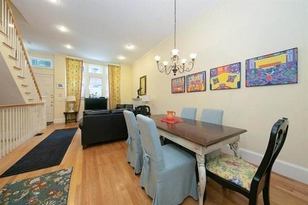 36 Melrose St - Photo 1