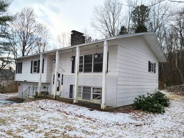 19 E Brookfield Rd - Photo 1