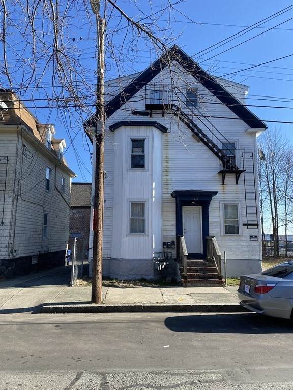 1272 Pleasant St - Photo 1