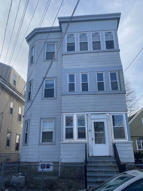 25 Warren Ave - Photo 1