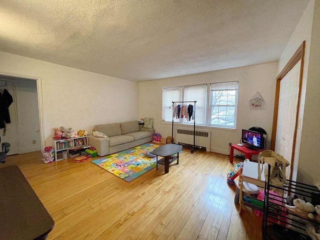 5 Dexter Street - Photo 1
