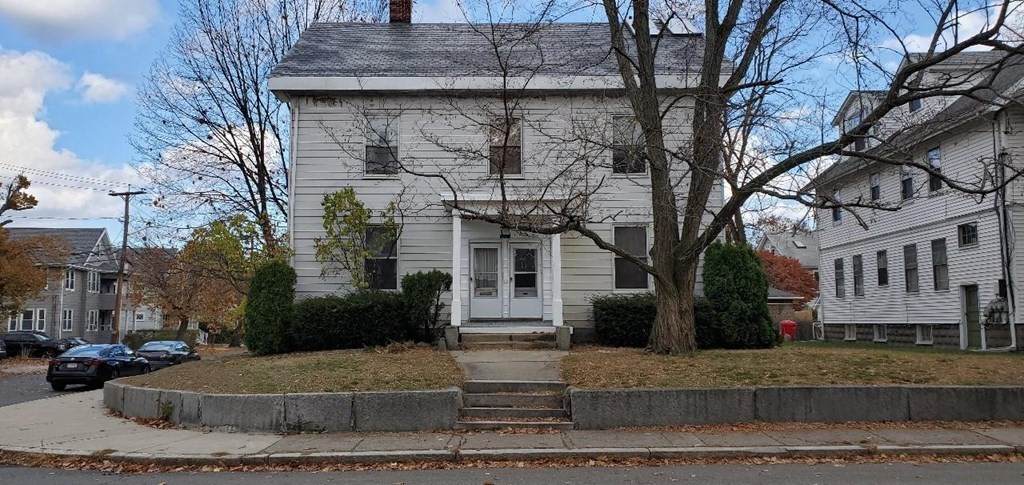 109 Warren Street - Photo 1