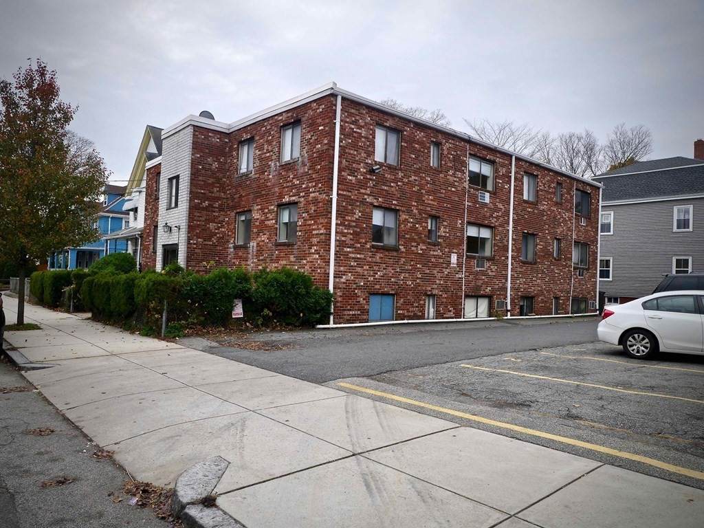21 Myrtle St. - Photo 1