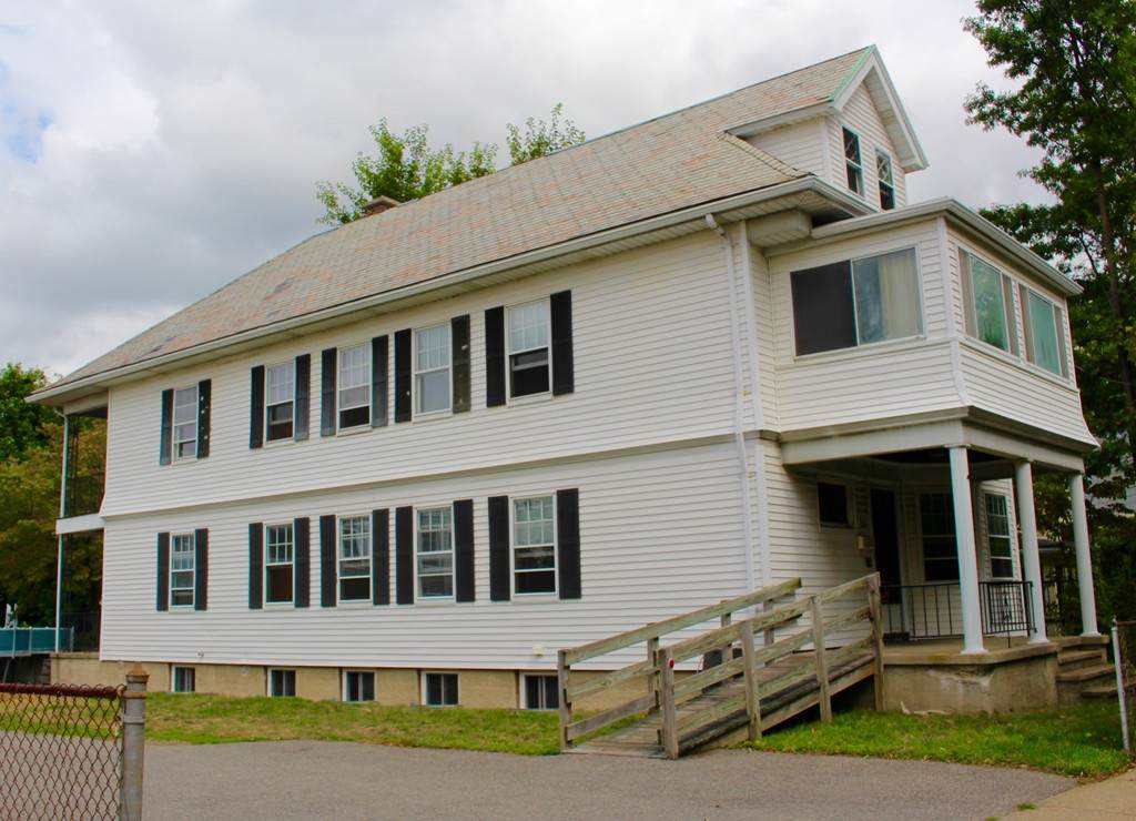 33 Pearl Street - Photo 1