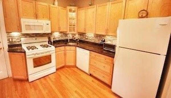 70 Hillside - Photo 1