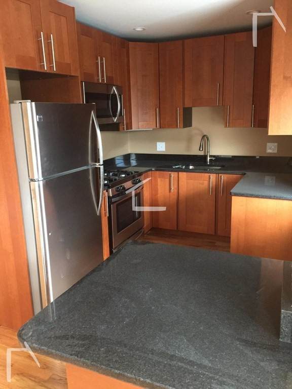32 Linden - Photo 1