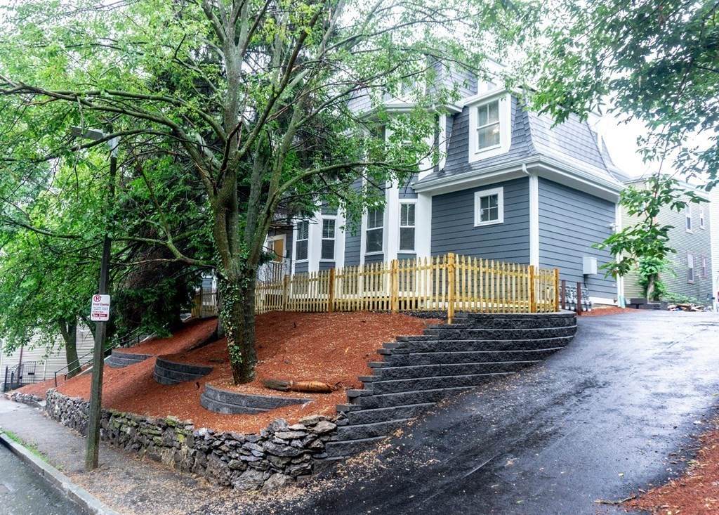 8 Nira Ave. - Photo 1
