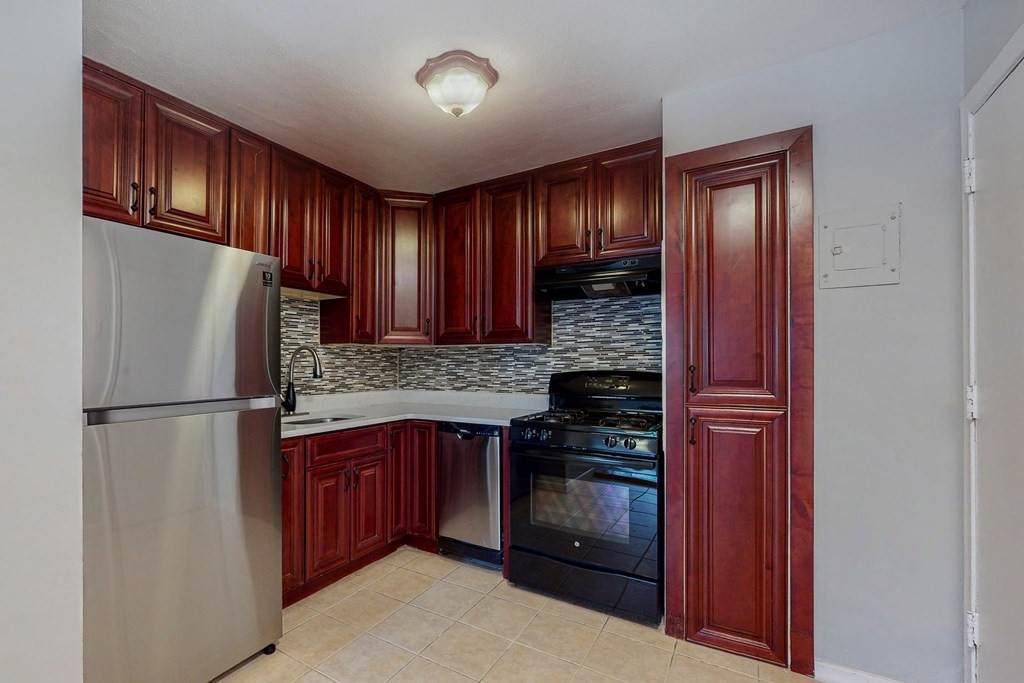 20 Dix Street - Photo 1
