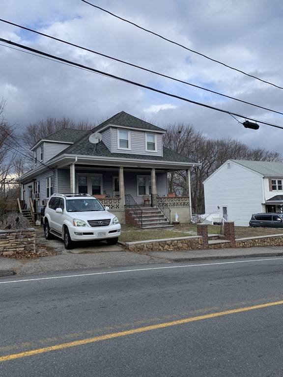 364 Whiting Ave - Photo 1