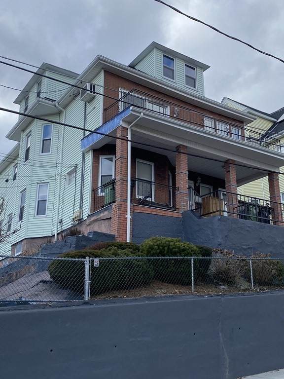 8 Irma Ave - Photo 1