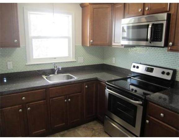 12 Newbury Ave - Photo 1