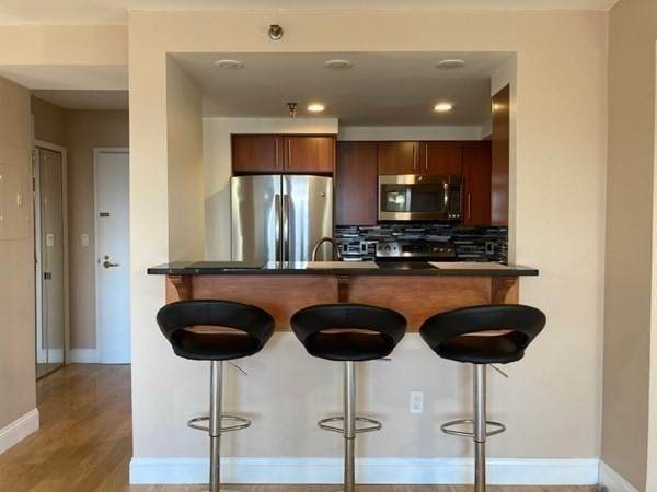 1933 Commonwealth Ave - Photo 1