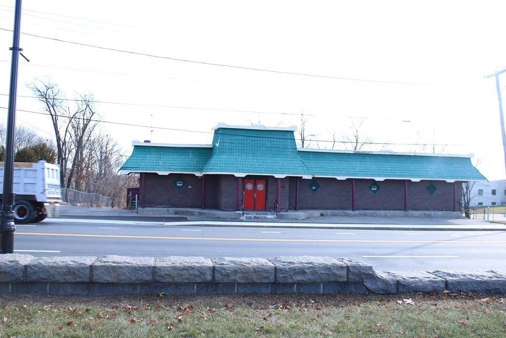 105 Sea Street - Photo 1