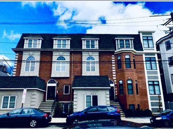 195 Washington Ave - Photo 1