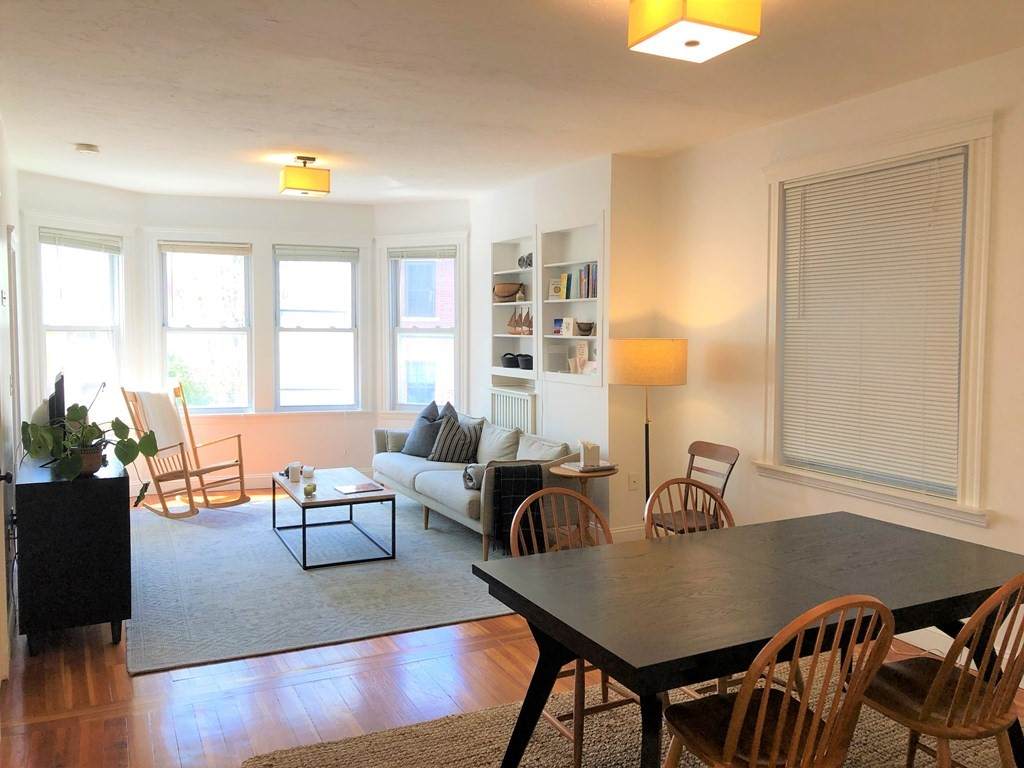 16 Devens Street - Photo 1