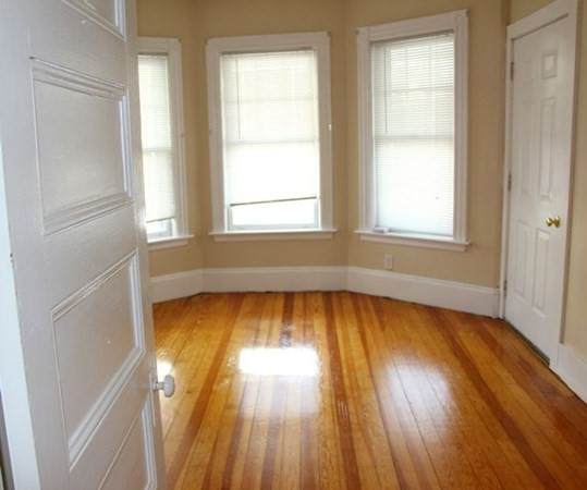 76 Fremont - Photo 1