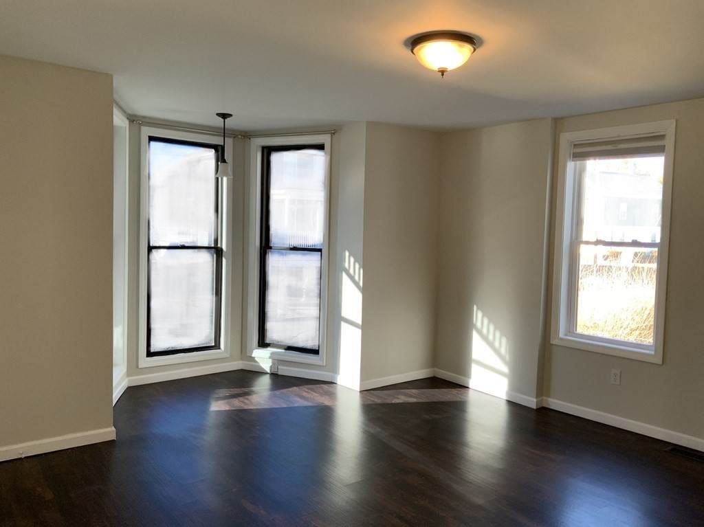 5 Hampden Street - Photo 1