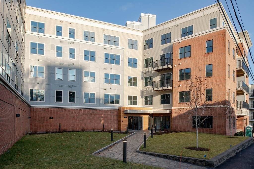 23 Bridge St - Photo 1