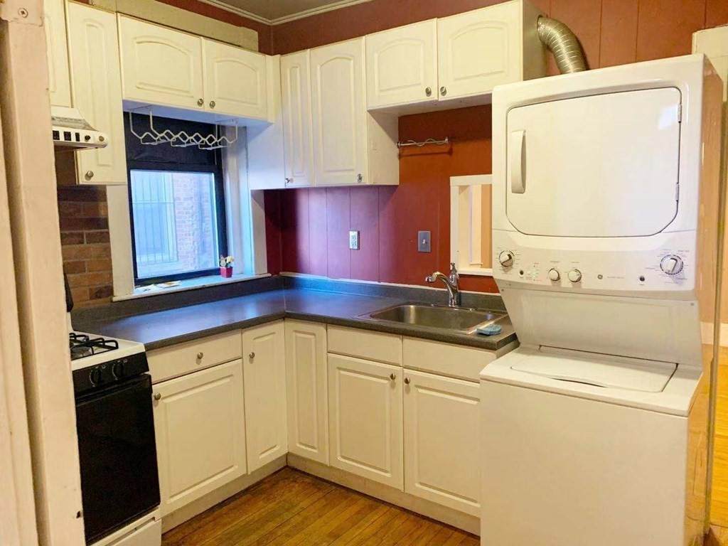 12 Royce Road - Photo 1