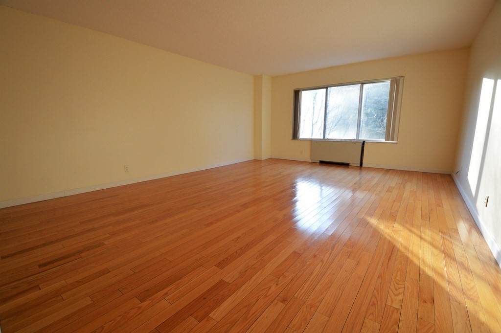 22 Chestnut Place - Photo 1