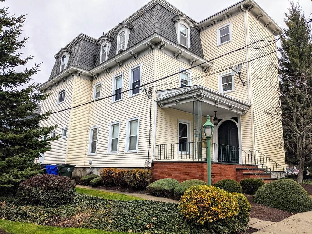 206 Winter Street - Photo 1