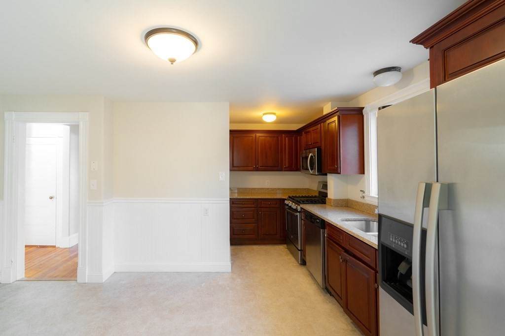 17 E Milton - Photo 1