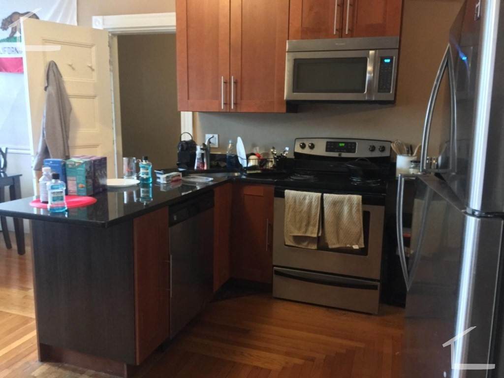 12 Bay State Rd - Photo 1