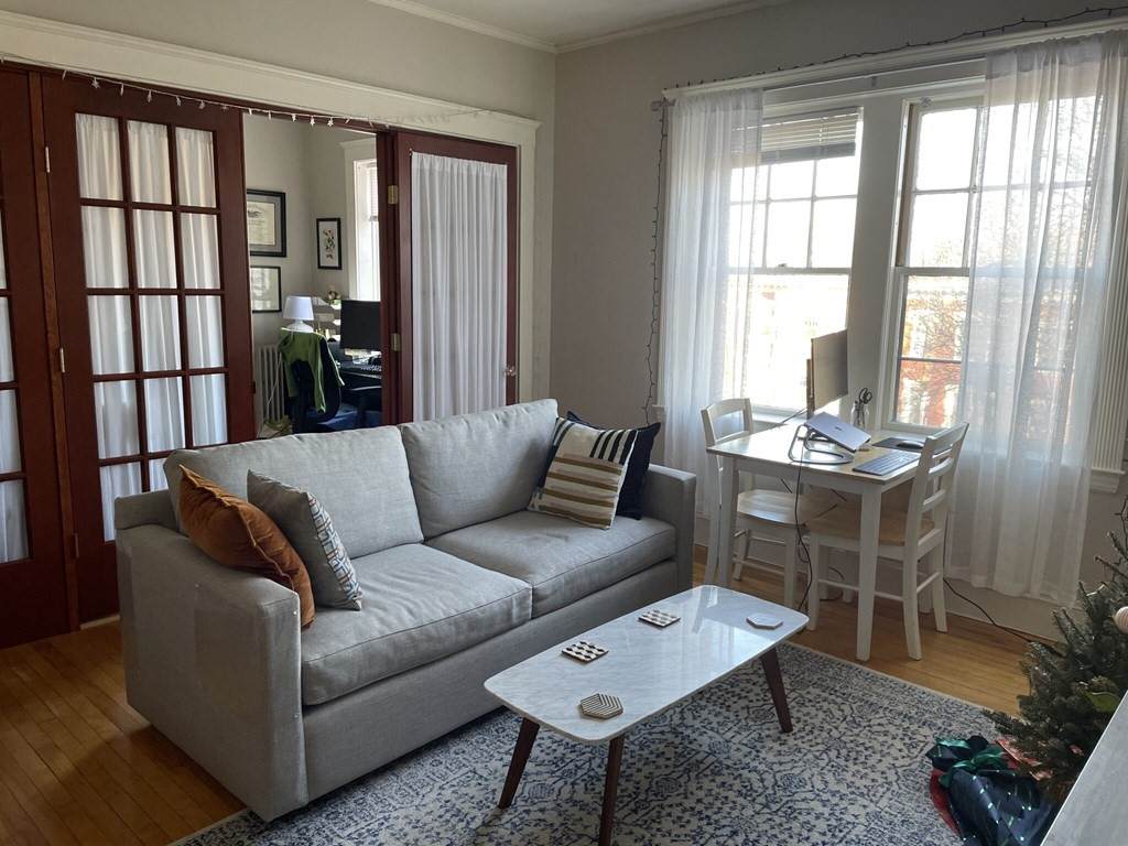 176 Winthrop Rd. - Photo 1