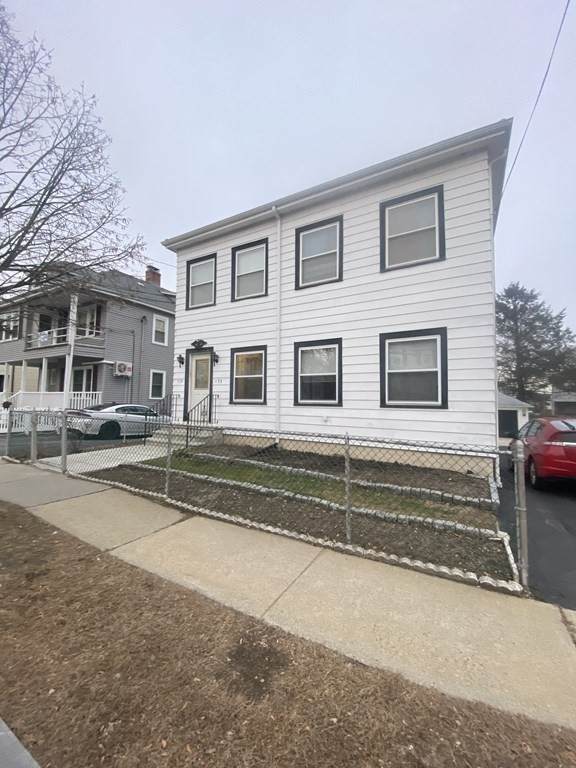 175 School St - Photo 1