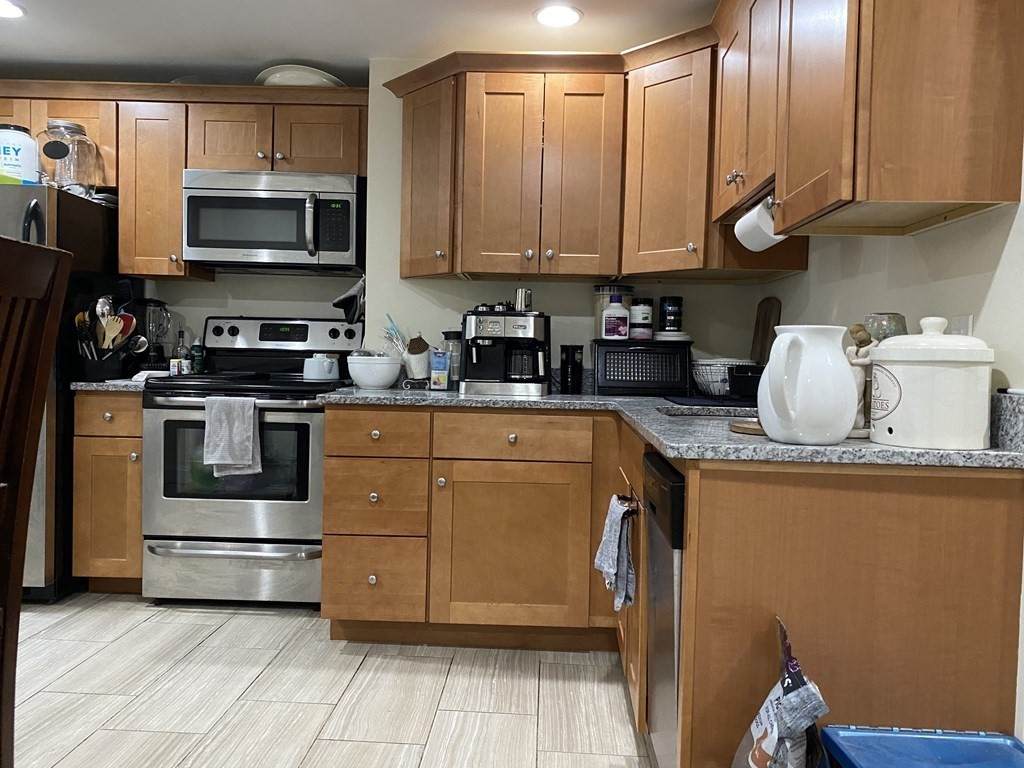 234 Lexington Street - Photo 1