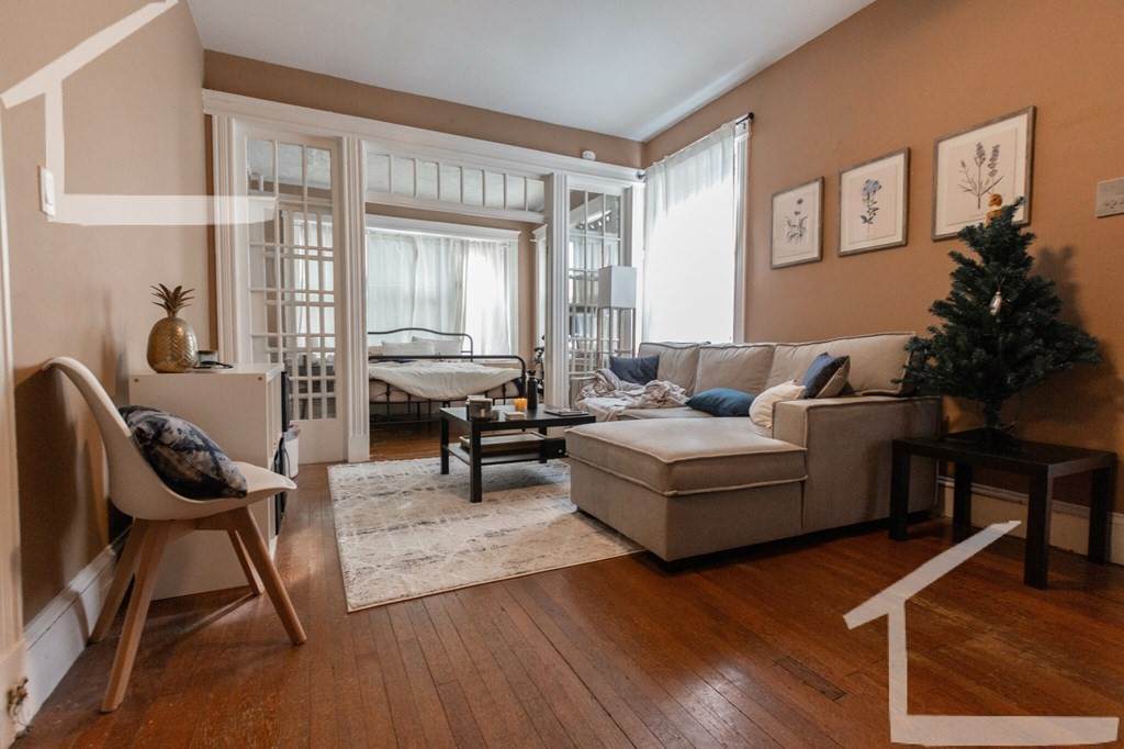 32 Park Vale Ave - Photo 1