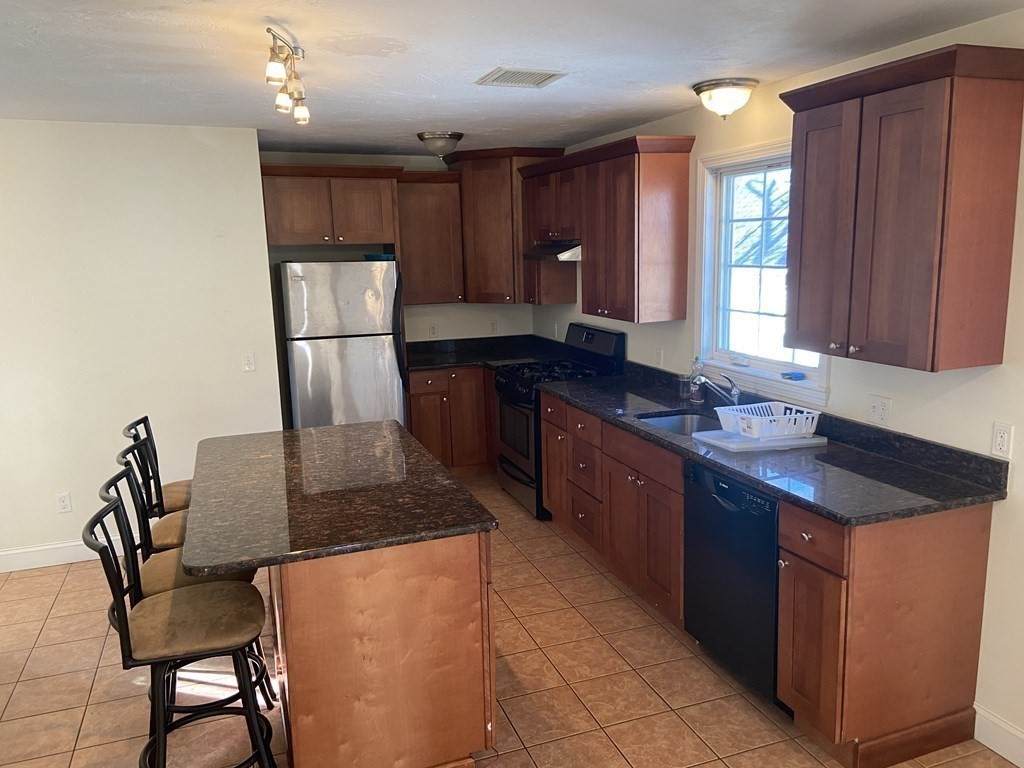 386 Franklin St - Photo 1