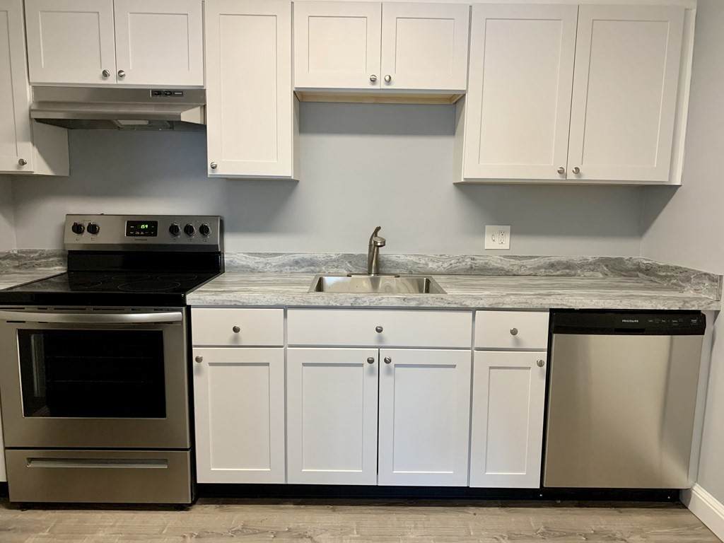 7 Park Avenue - Photo 1